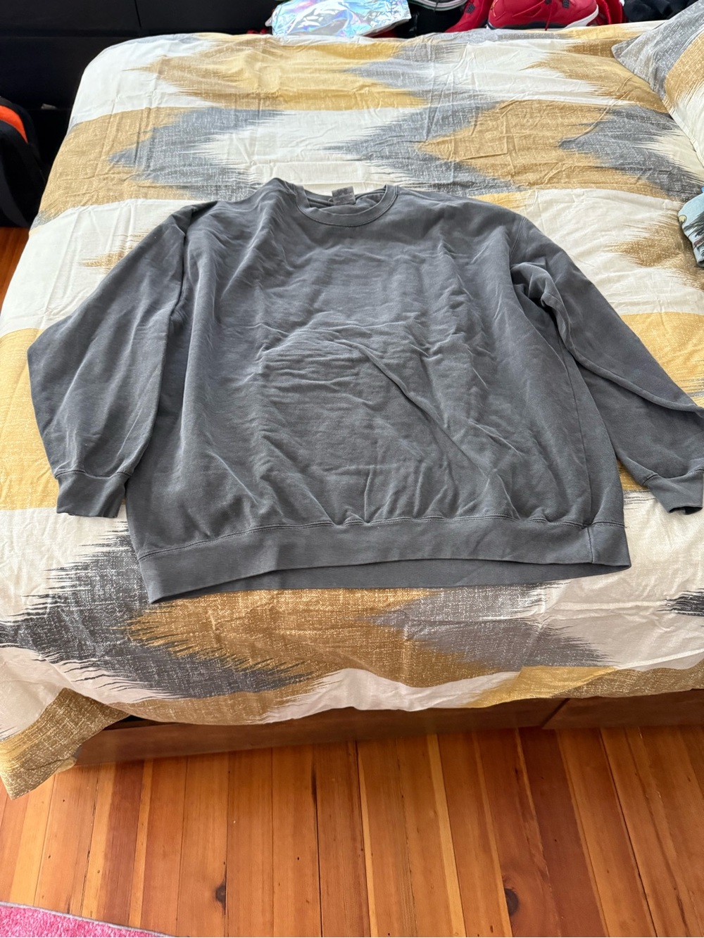 Comfort Colors Men's Crewneck Sweater in Slate